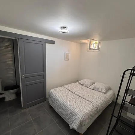 Unique Cosy Dans Avec Piscine Tres Bien Place