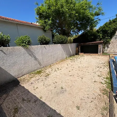Διαμέρισμα Unique Cosy Dans Avec Piscine Tres Bien Place *