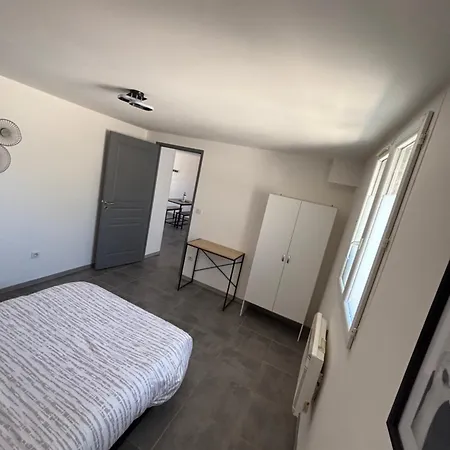 Unique Cosy Dans Avec Piscine Tres Bien Place Διαμέρισμα